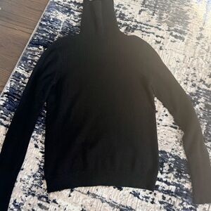 Veronica Beard 100% cashmere turtleneck , Small